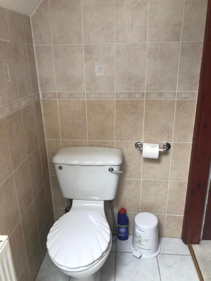 Executive Serviced Apartments 2 Форфар Екстериор снимка