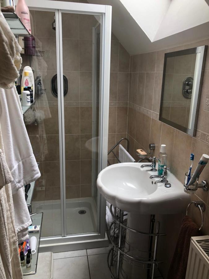 Executive Serviced Apartments 2 Форфар Екстериор снимка