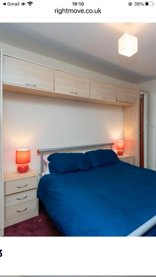 Executive Serviced Apartments 2 Форфар Екстериор снимка