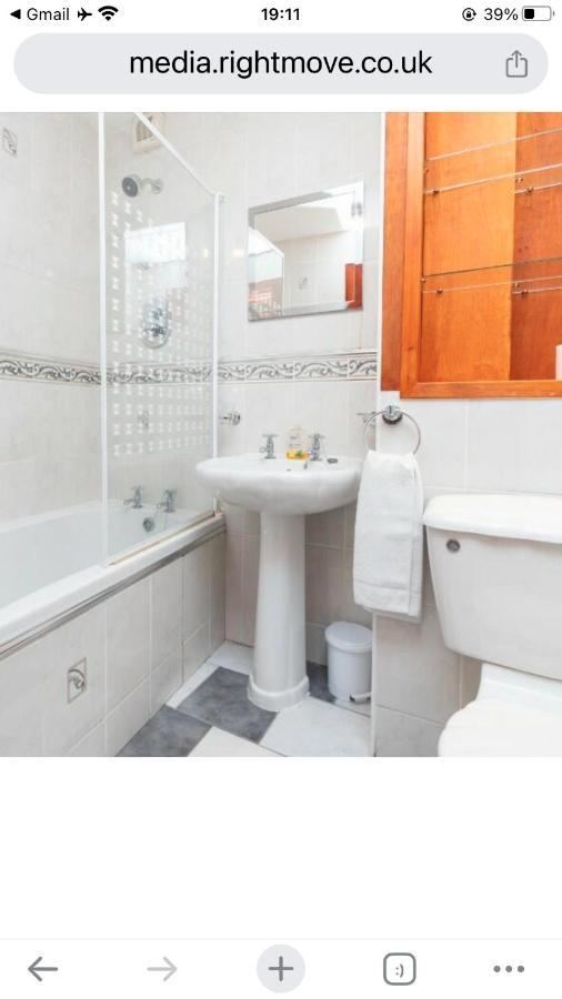 Executive Serviced Apartments 2 Форфар Екстериор снимка